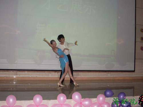 6369a036d5a78bdf899102ff740be5ac.jpg
